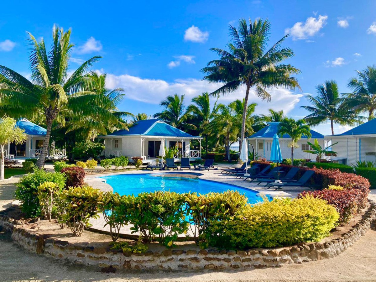 Opoa Beach Hotel